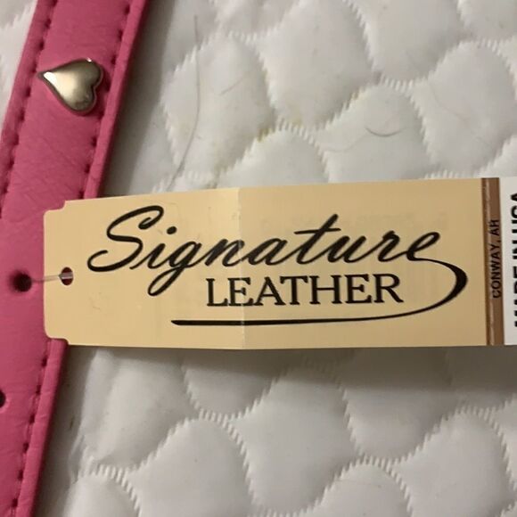 Omnipet Signature Leather Heart Collar - Picture 2 of 5